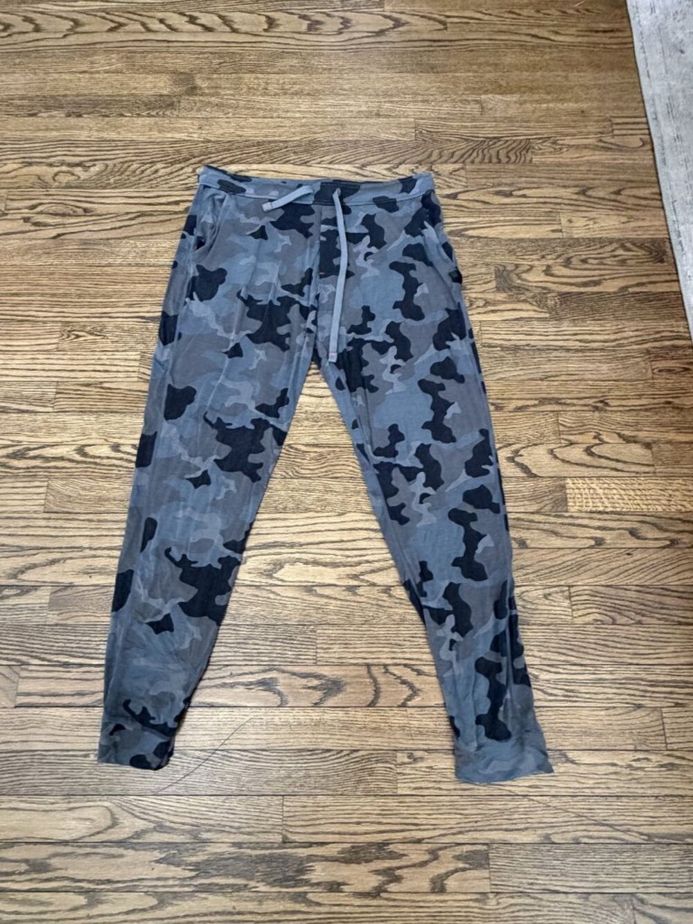 BUNDLE 2 pairs of men's SAXX grey camo pajama pants exactly the same excellent c